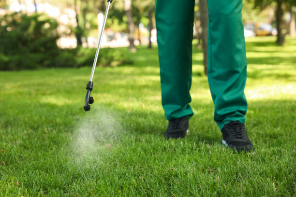 Best Wildlife Control Services  in Fayette, IA